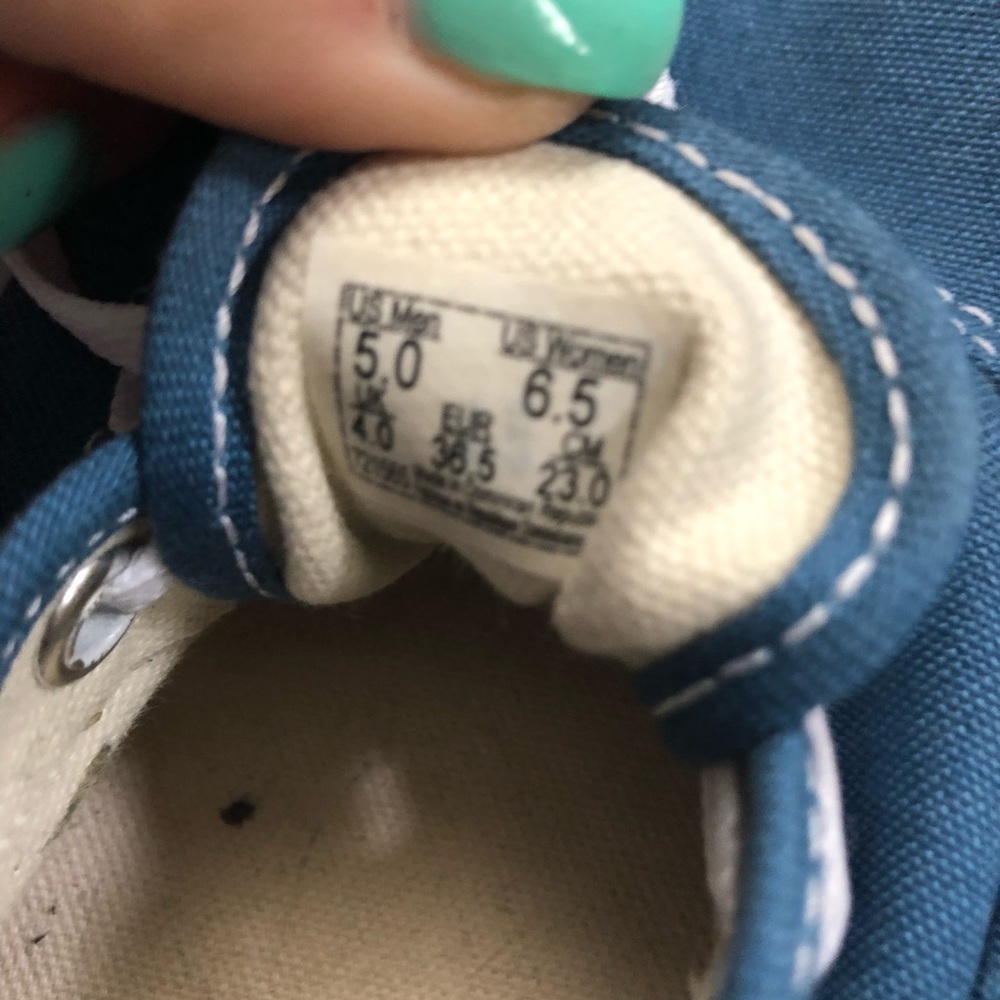 Blue vans - Picture 2 of 3